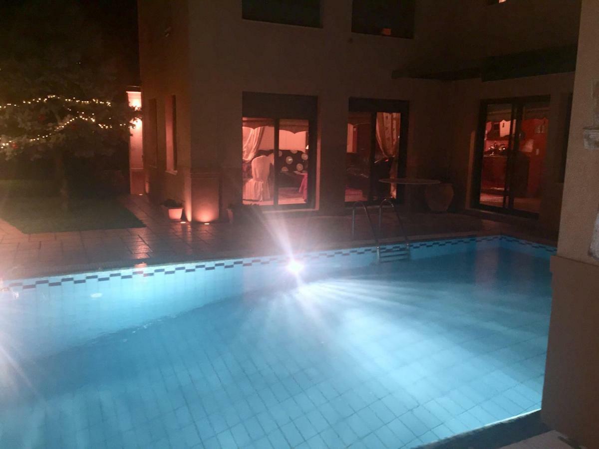 4-seasons Pool Near Meteora Villa *